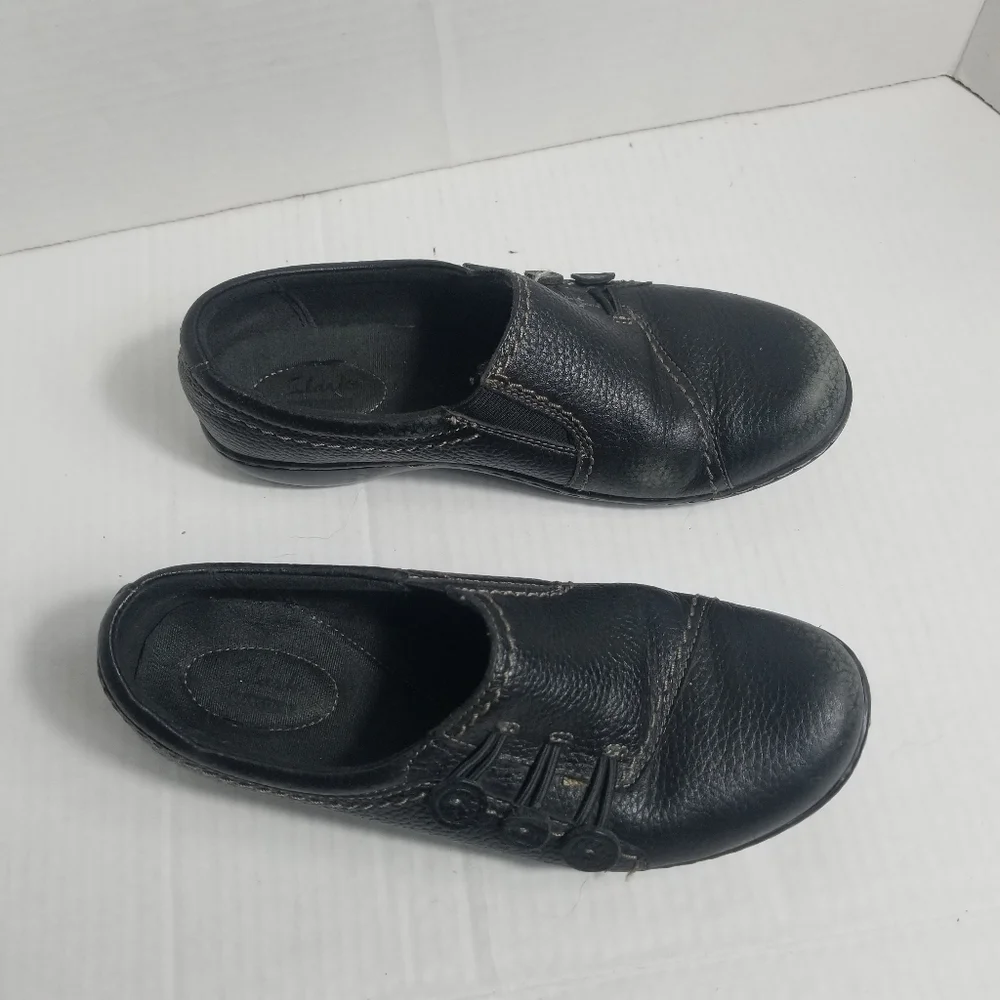 CLARKS COLLECTION WOMEN'S LOAFERS SIZE 7